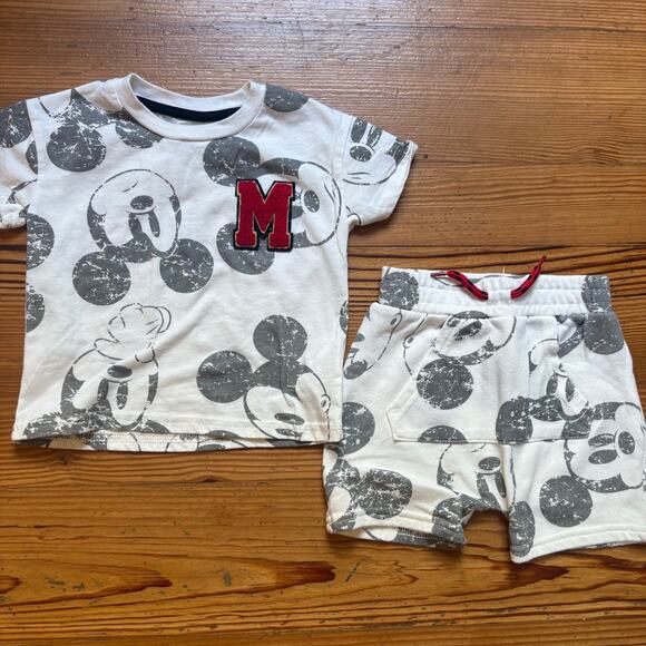 Disney Mickey Mouse white gray graphic short sleeve short baby set SIZE 18M - Picture 1 of 5